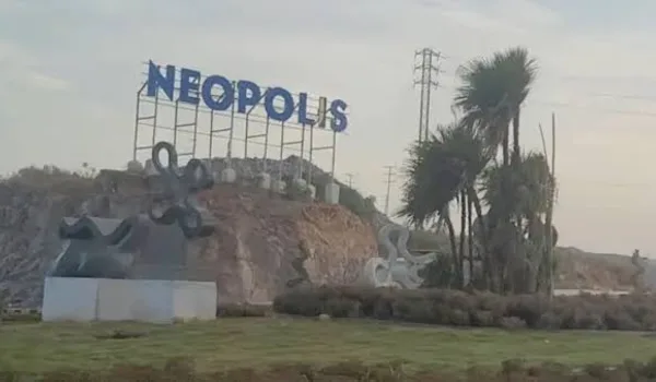 Prestige Neopolis Located at Neopolis, West Hyderabad